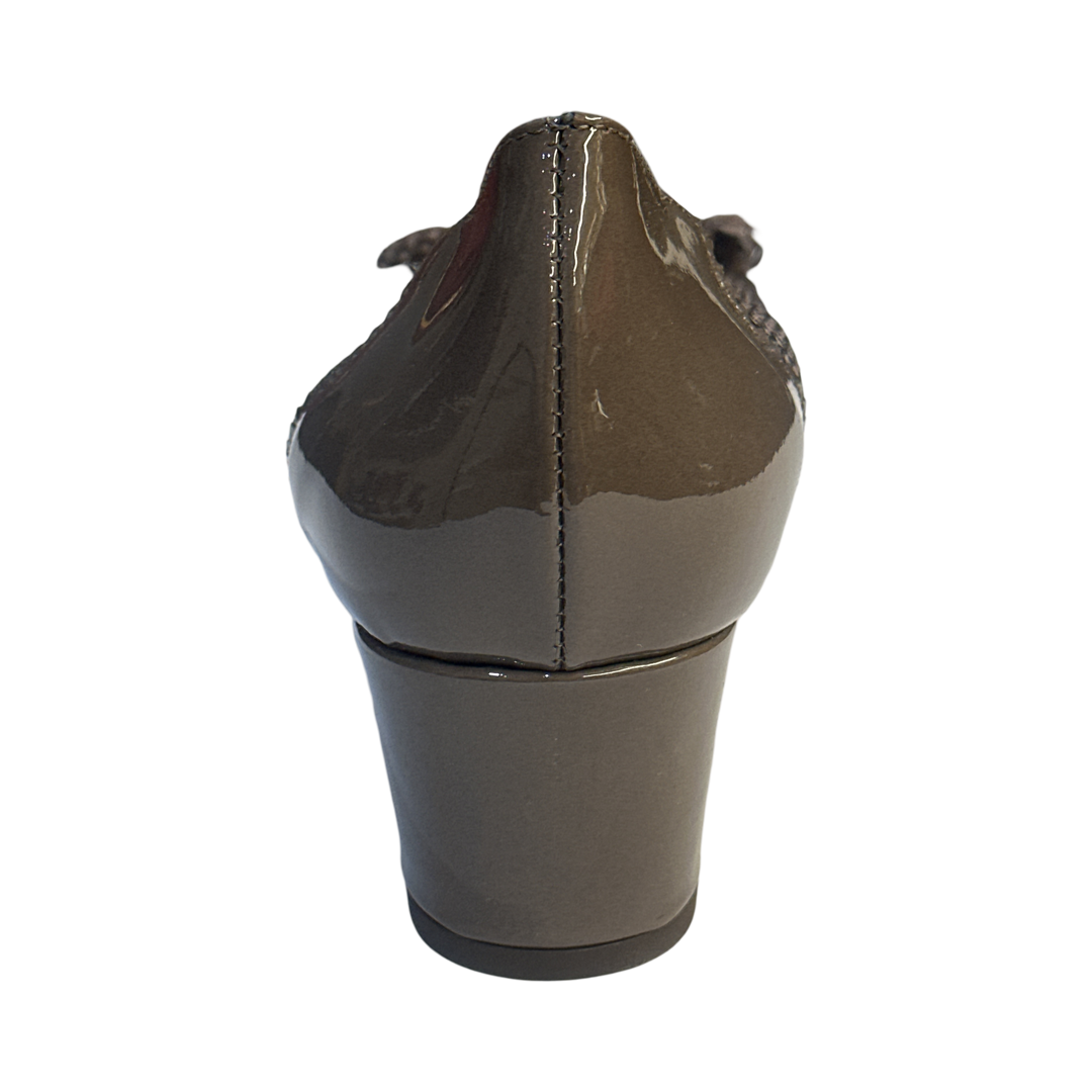 Women's suede leather brown mid heel court shoe, 3 cm heel, Italian made.