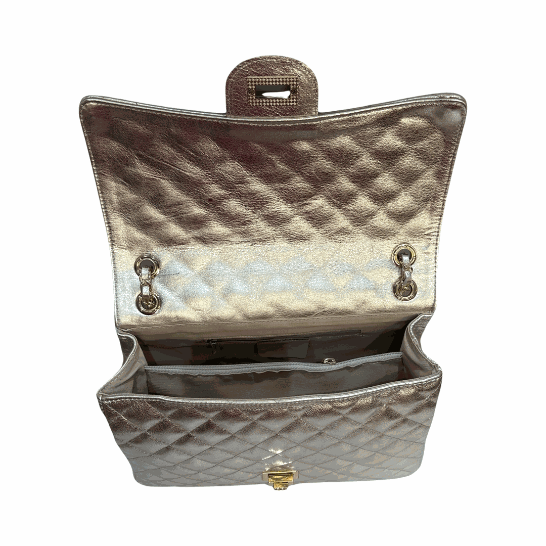 Quilted Maxi Leather Shoulder Bag Gold Inside