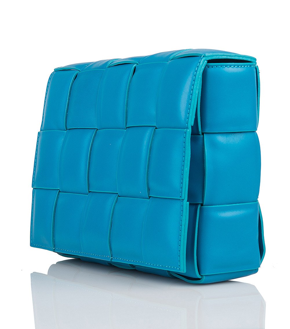 Padded smooth women's turquoise leather tote bag, woven design, adjustable strap, Italian made.