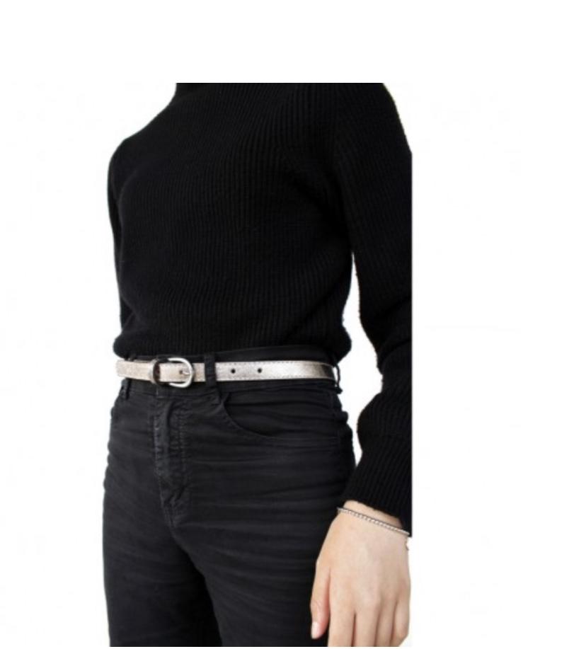 Women's skinny belt with buckle, handmade laminated leather from Italy.