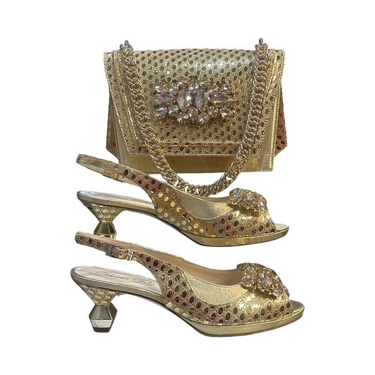 Gold Front Crystal detailing for an unforgettable first impression