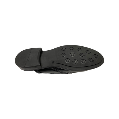 Men's black cross strap sandal with rubber sole.