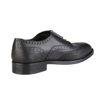 Smooth leather black lace-up shoes with rounded toe and rubber sole.